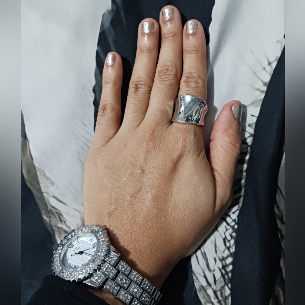Women Silver Fashion Ring - Picture 2 of 10